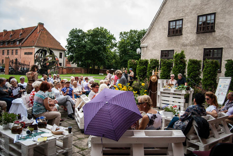 Elbląg, Zielone lato w bibliotece: Zioła po chemioterapii Elbląg, Zielone lato w bibliotece: Zioła po chemioterapii