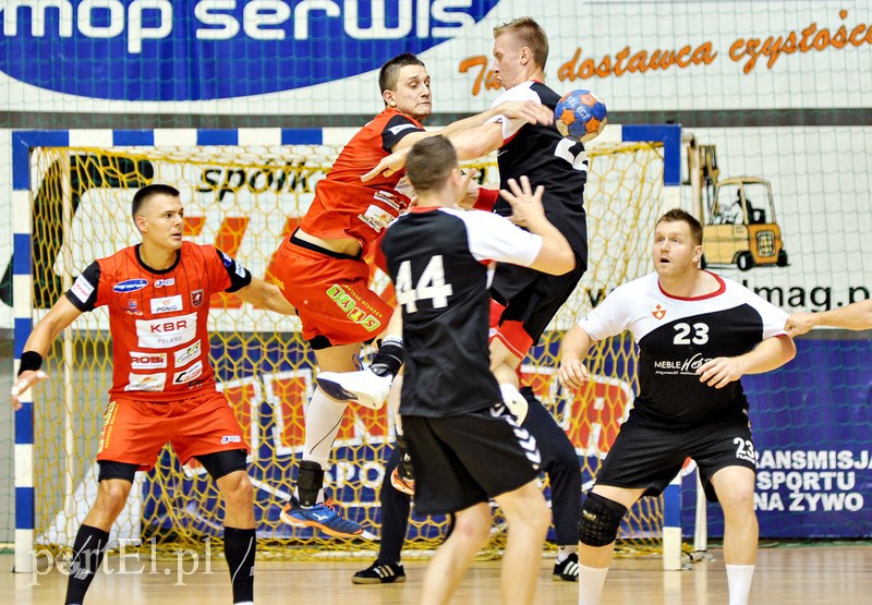 Elbląg, Wysoka porażka Meblarzy w Kwidzynie (piłka ręczna)