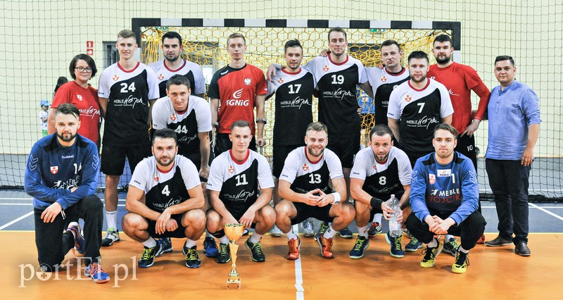 Elbląg, Meblarze lepsi od Wybrzeża, puchar zostaje w Elblągu (piłka ręczna)