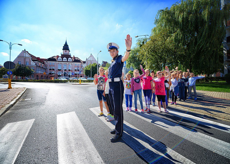 Elbląg, Policjanci podsumowali pierwszy dzień „Bezpiecznej drogi do szkoły”