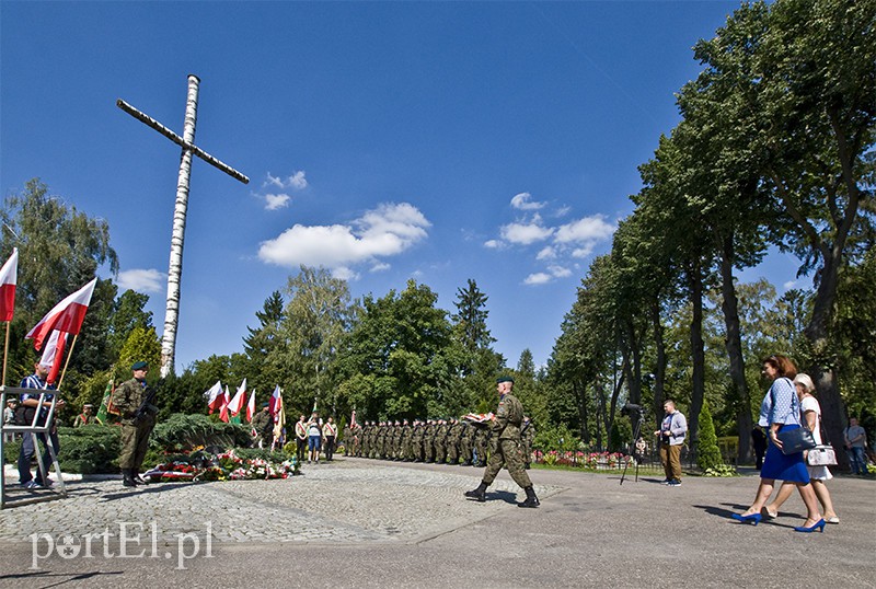 Elbląg, Uroczystości rocznicowe odbyły się przed Krzyżem Katyńskim na cmentarzu Agrykola