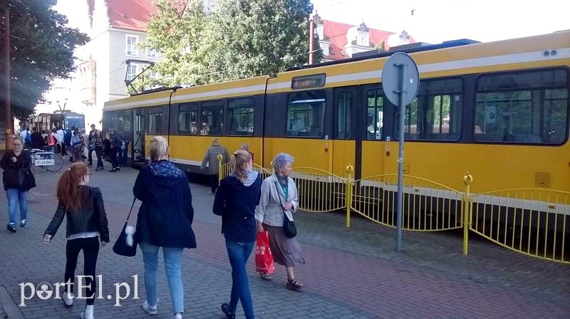 Elbląg, Tym razem w tramwaju zepsuł się mechanizm otwierający drzwi