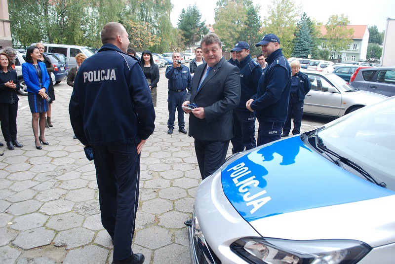 Elbląg, Nowy radiowóz dla policjantów dzielnicowych Elbląg, Nowy radiowóz dla policjantów dzielnicowych