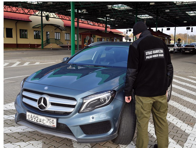 Elbląg, Skradziony w Rosji odzyskany na przejściu w Grzechotkach