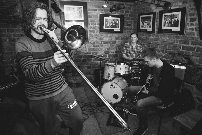 Elbląg, Zaduszkowa jam session w Krypcie