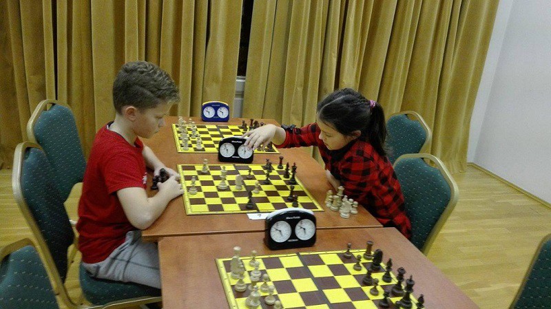 Elbląg, Mikołaj odwiedził młodych szachistów