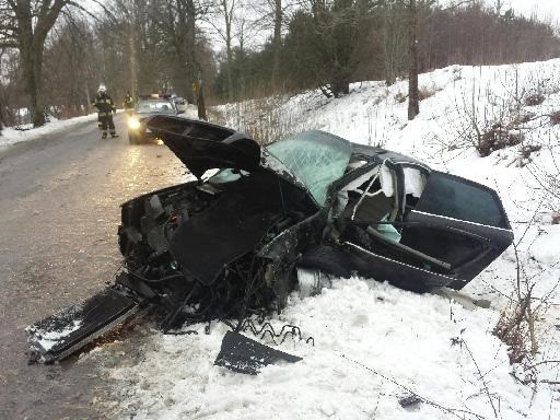 Elbląg, Wyprzedzał i uderzył w budynek