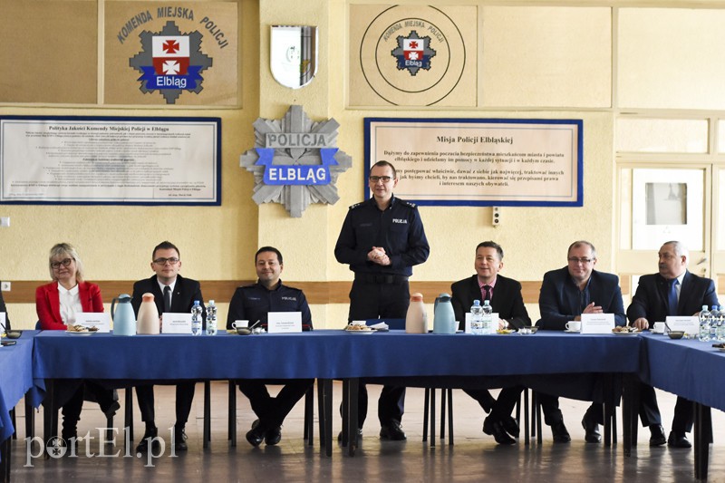 Elbląg, Dziś w KMP Elbląg odbyło się podsumowanie rocznej pracy policjantów