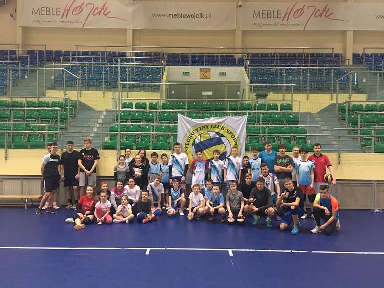 Elbląg, Ferie z siatkówką