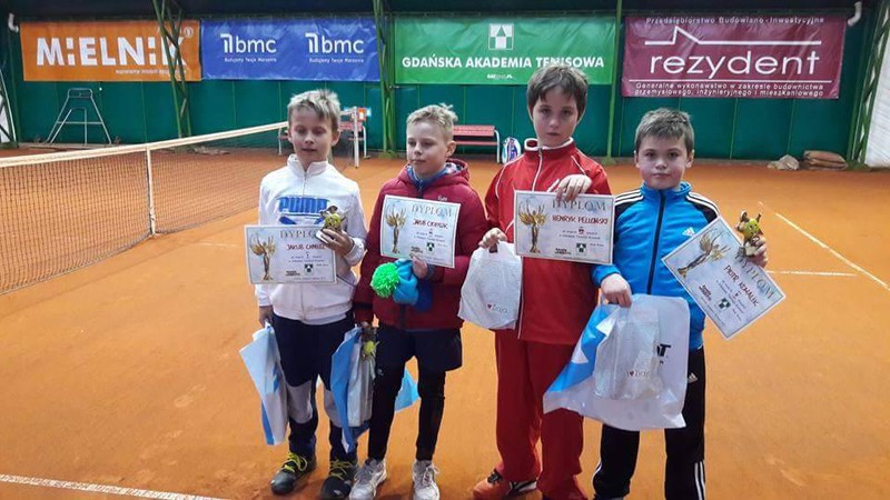 Elbląg, Sukces małego tenisisty