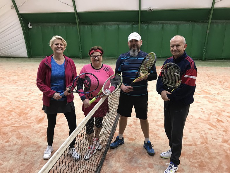 Elbląg, Zlepki i Bra-Wo górą