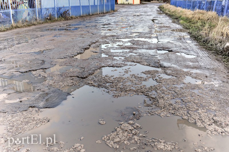 Elbląg, Droga wymaga remontu - tu wszyscy są zgodni, ale problemem jest brak pieniędzy