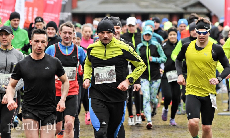 Elbląg, Tak biegacze uczcili Dzień Kobiet