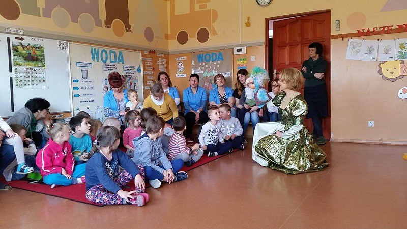 Elbląg, Bajkowa Scena przy Stoliczku Elbląg, Bajkowa Scena przy Stoliczku