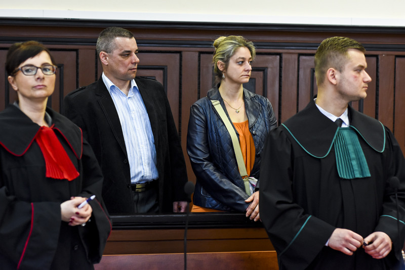 Elbląg, Dziś przed elbląskim sądem ruszył proces o pobicie 11-latka. Rodzice chłopca są oskarżycielami posiłkowymi Elbląg, Dziś przed elbląskim sądem ruszył proces o pobicie 11-latka. Rodzice chłopca są oskarżycielami posiłkowymi