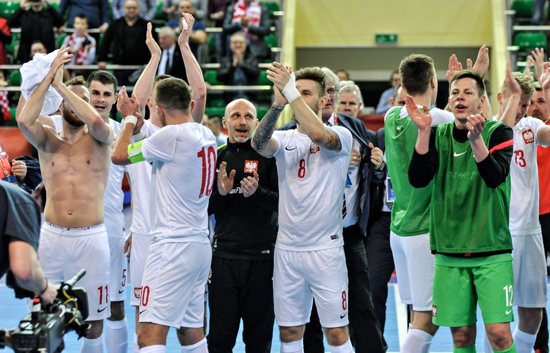 Elbląg, Sensacja! Polacy w barażach ME w futsalu