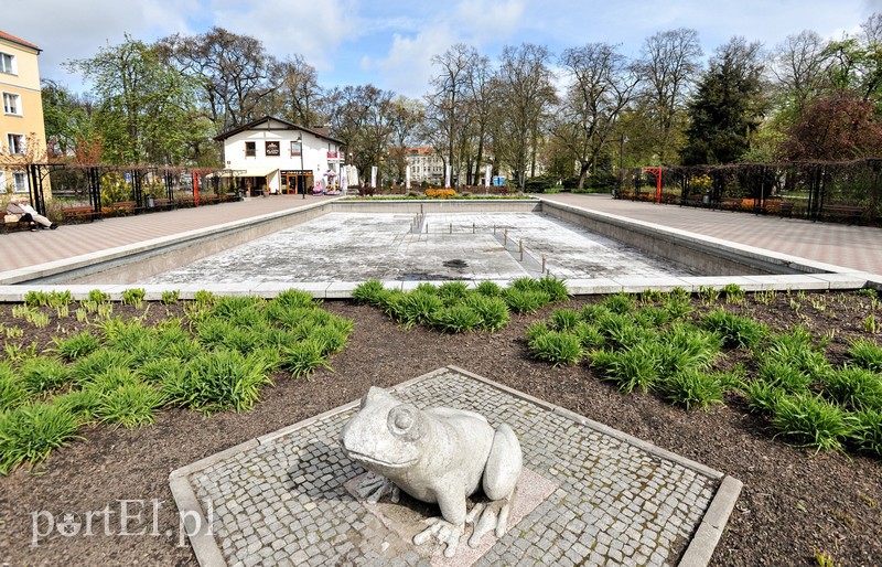 Elbląg, Fontanna przy ul. 1 Maja ma być gotowa do pracy 1 maja Elbląg, Fontanna przy ul. 1 Maja ma być gotowa do pracy 1 maja