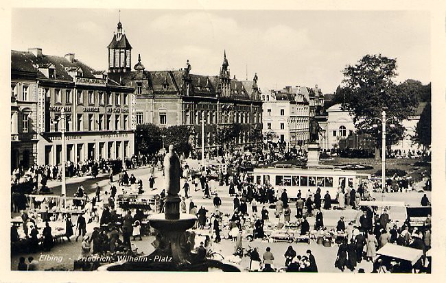Elbląg, Kiedyś targi odbywały się na placu Fryderyka Wilhelma (dzisiejszy plac Słowiański)