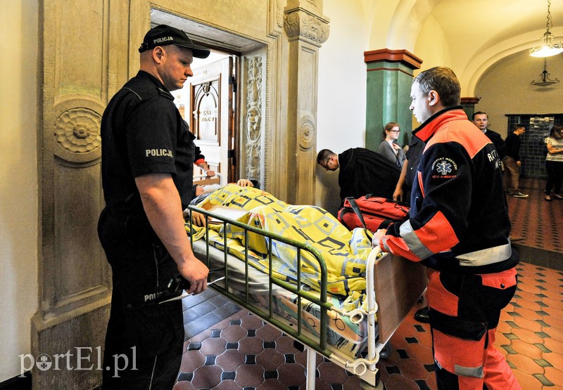 Elbląg, Dziś Jan R., ps. Kulawy, wyzywal prokuratora, za co kilkakrotnie opuszczał sale sądową Elbląg, Dziś Jan R., ps. Kulawy, wyzywal prokuratora, za co kilkakrotnie opuszczał sale sądową