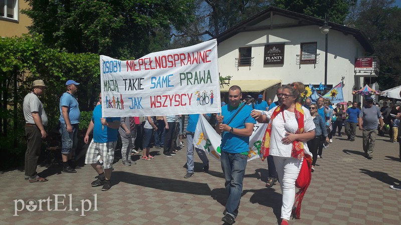 Elbląg, Niepełnosprawni nadają TON