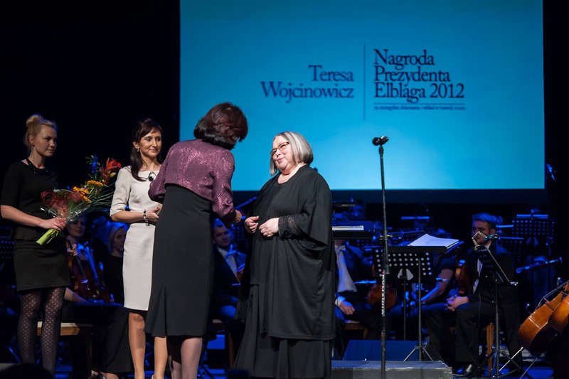 Elbląg, Teresa Wojcinowicz otrzymała w 2012 roku Nagrodę Prezydenta Elbląga