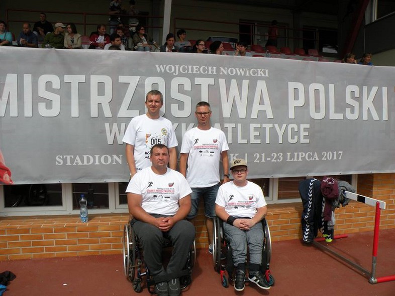 Elbląg, Dwa medale dla Ataku