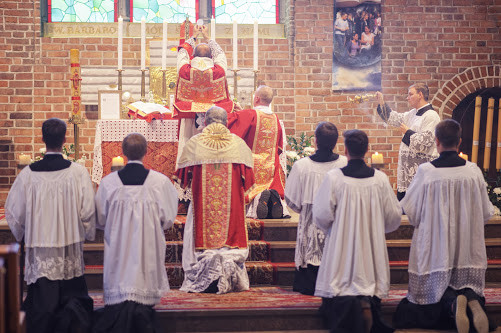 Elbląg, Msza solenna w w kościele Matki Bożej Królowej Polski