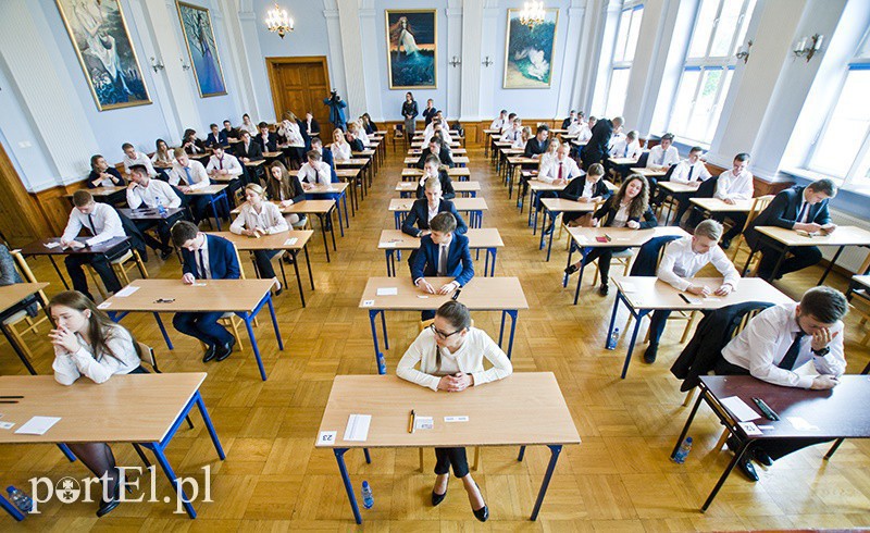Elbląg, Elbląscy maturzyści "przeskoczyli" średnią krajową i wojewódzką Elbląg, Elbląscy maturzyści "przeskoczyli" średnią krajową i wojewódzką