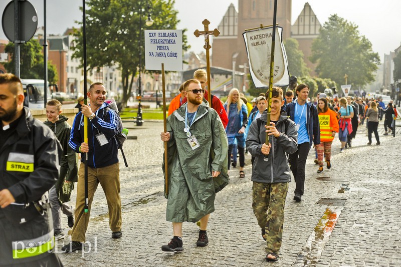 Elbląg, Pielgrzymi wyruszyli spod katedry św. Mikołaja