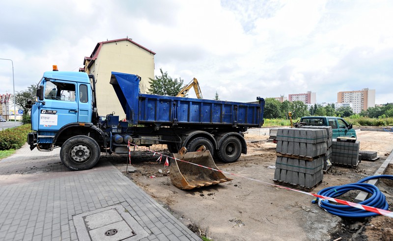 Elbląg, Zburzyli kamienicę, budują parking