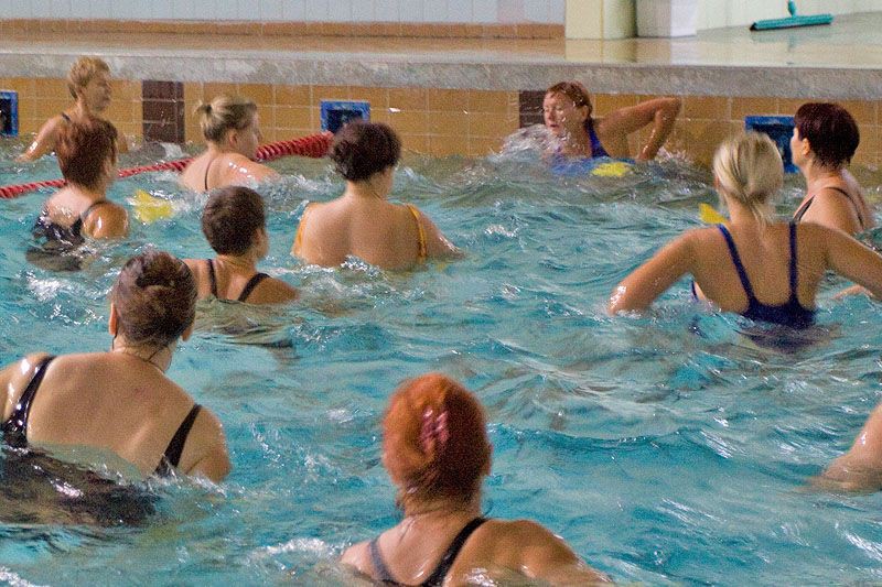 Elbląskie WOPR zaprasza na fitness w wodzie Elbląskie WOPR zaprasza na fitness w wodzie