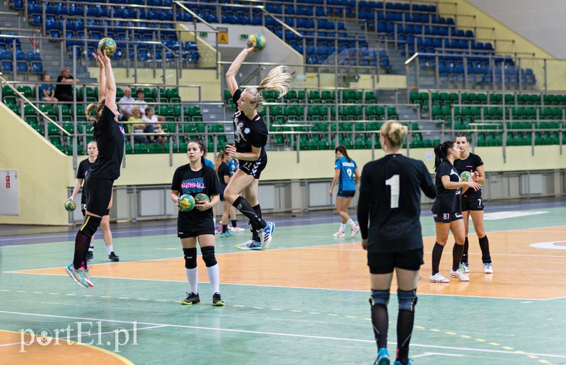 Elbląg, Ostatni sprawdzian przed ligą Elbląg, Ostatni sprawdzian przed ligą