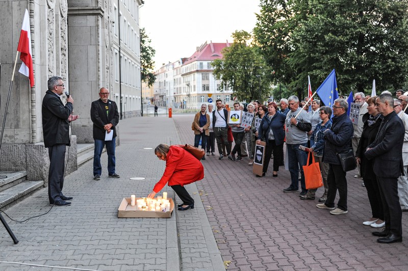 Elbląg, Do zebranych przemawiał m.in. wiceprezydent Janusz Nowak