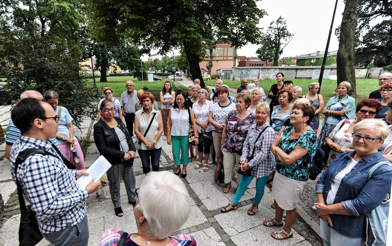 Elbląg, Najpierw szpital, potem kościół i cud