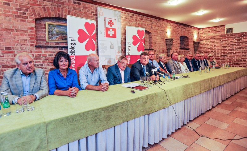 Elbląg, Poparcia Witoldowi Wróblewskiemu udzieliło blisko 20-osobowe grono reprezentantów różnych środowisk Elbląg, Poparcia Witoldowi Wróblewskiemu udzieliło blisko 20-osobowe grono reprezentantów różnych środowisk