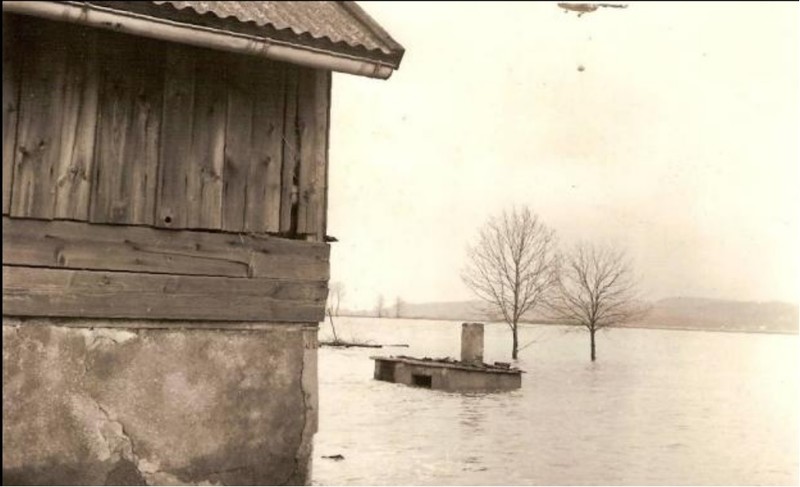 Elbląg, Powódź w Batorowie z 1983 r. Elbląg, Powódź w Batorowie z 1983 r.