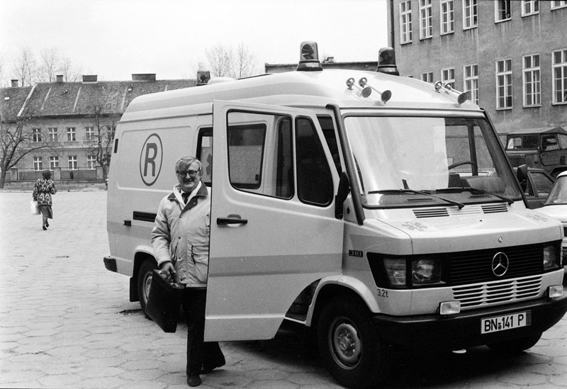 Elbląg, Zakupiona przez miasto w 1992 roku karetka Elbląg, Zakupiona przez miasto w 1992 roku karetka