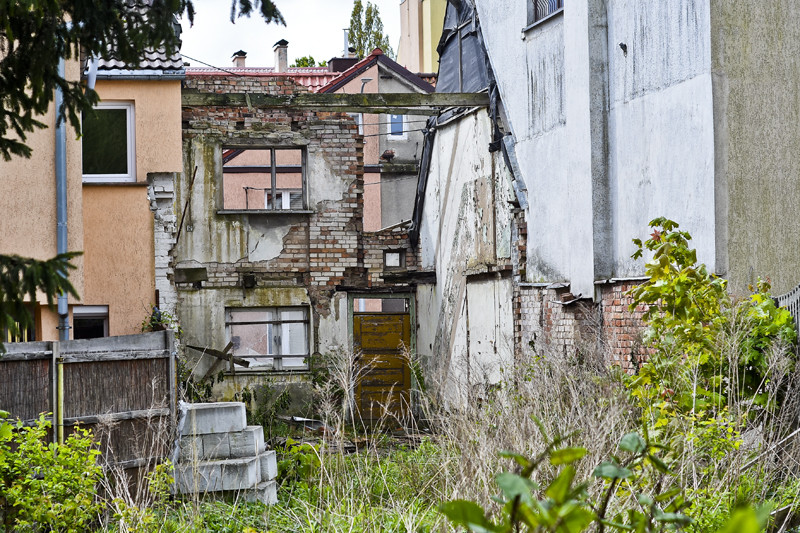 Elbląg, Kiedy zniknie rudera przy Żeglarskiej?  (aktualizacja)