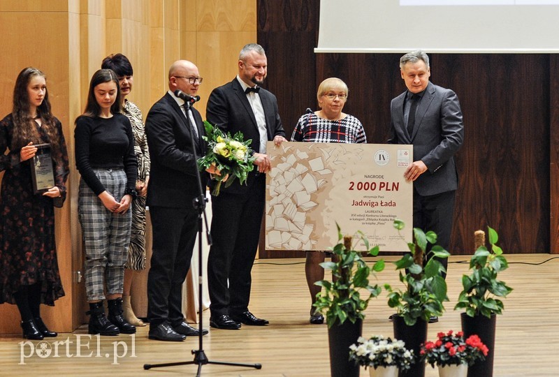 Elbląg, Jadwiga Łada, laureatka nagrody literackiej