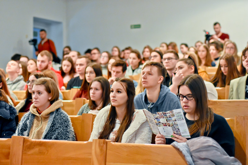 Elbląg, Spotkanie z panią konsul odbyło się auli PWSZ przy ul. Czerniakowskiej Elbląg, Spotkanie z panią konsul odbyło się auli PWSZ przy ul. Czerniakowskiej