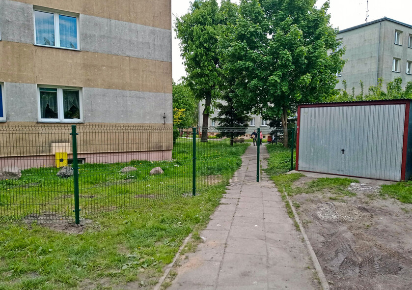 Elbląg, "Chodnik jest, przejścia nie ma" Elbląg, "Chodnik jest, przejścia nie ma"