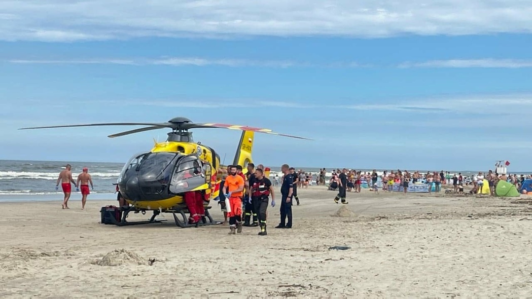Elbląg, Dramat na plaży w Jantarze. Tonęło kilka osób jednocześnie (aktualizacja) Elbląg, Dramat na plaży w Jantarze. Tonęło kilka osób jednocześnie (aktualizacja)