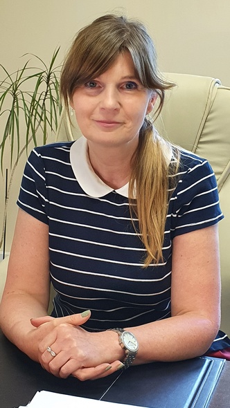 Elbląg, Jak na razie nie obserwujemy zwolnień grupowych z firm zajmujących się handlem z Rosją - mówi Agnieszka Zdanowicz, dyrektor Powiatowego Urzędu Pracy w Braniewie Elbląg, Jak na razie nie obserwujemy zwolnień grupowych z firm zajmujących się handlem z Rosją - mówi Agnieszka Zdanowicz, dyrektor Powiatowego Urzędu Pracy w Braniewie