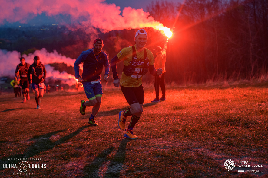 Elbląg, Tuż po starcie biegu na 80 km w pierwszej edycji Ultra Wysoczyzny