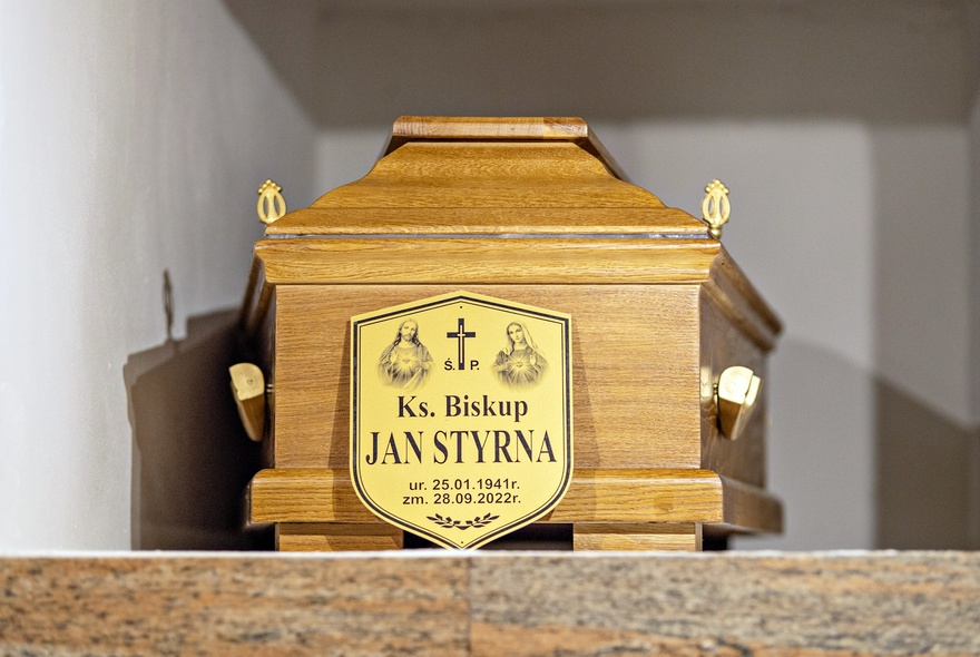 Elbląg, Pożegnali biskupa Jana Styrnę Elbląg, Pożegnali biskupa Jana Styrnę