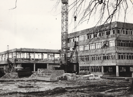 Elbląg, Lata 70. Budowa zakładów Truso przy ul. Fromborskiej Elbląg, Lata 70. Budowa zakładów Truso przy ul. Fromborskiej