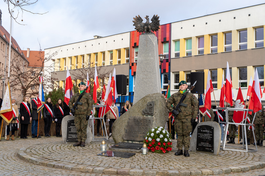 Elbląg, "Fenomen w skali Europy". Elblążanie oddali hołd żołnierzom AK Elbląg, "Fenomen w skali Europy". Elblążanie oddali hołd żołnierzom AK
