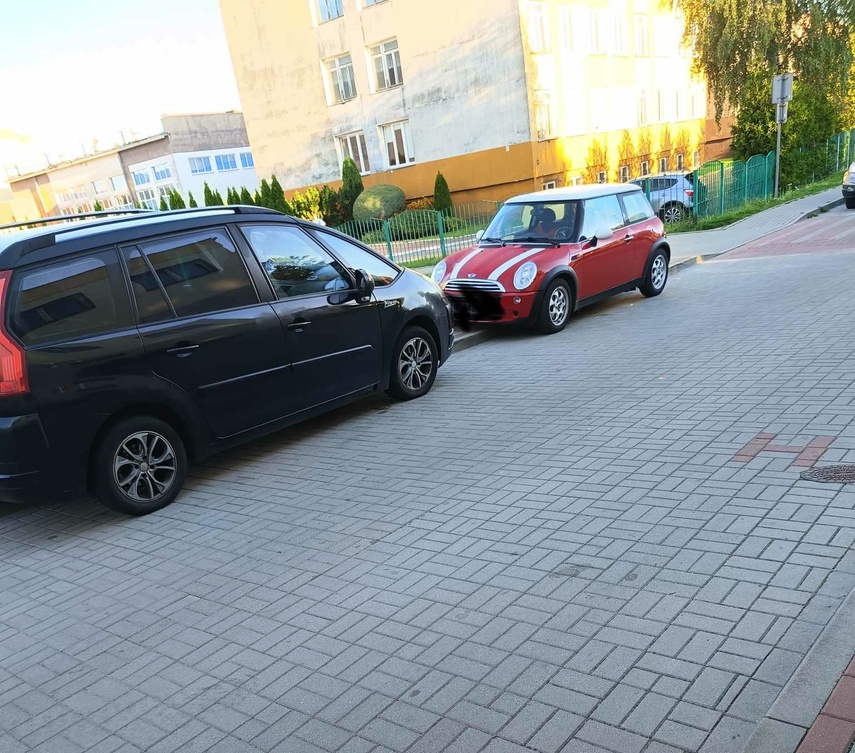 Elbląg, "To, co dzieje się przed szkołą, jest wysoce niebezpieczne" Elbląg, "To, co dzieje się przed szkołą, jest wysoce niebezpieczne"