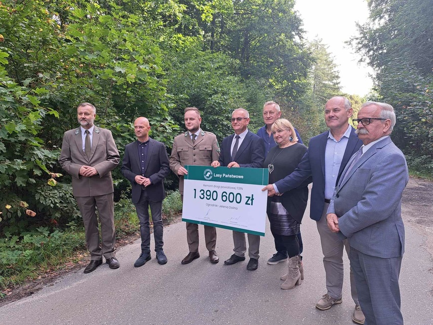 Elbląg, O inwestycji poinformowano w towarzystwie kandydatów do Sejmu z listy PiS Elbląg, O inwestycji poinformowano w towarzystwie kandydatów do Sejmu z listy PiS