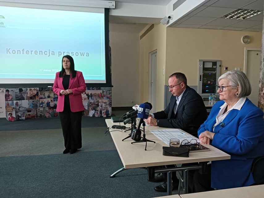 Elbląg, Podczas dzisiejszej konferencji przedstawiciele WSZ mówili o przyznanych dofinansowaniach i realizowanych inwesycjach. Elbląg, Podczas dzisiejszej konferencji przedstawiciele WSZ mówili o przyznanych dofinansowaniach i realizowanych inwesycjach.